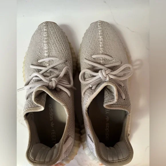 Adidas Yeezy Boost 350 V2 Sesame size 9 - Picture 4 of 5
